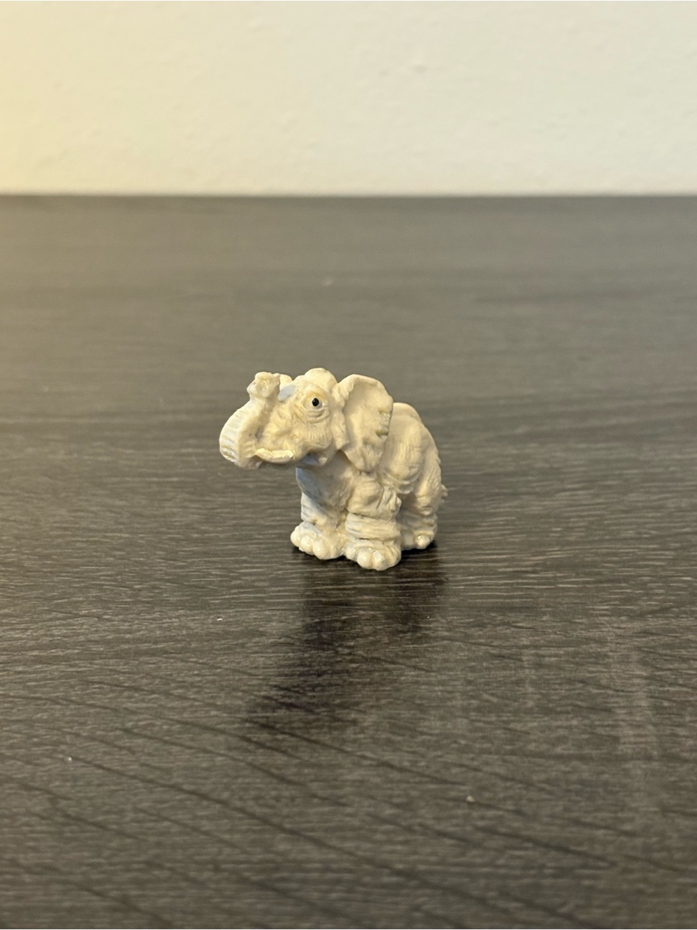 Vintage Elephant Trinket/Miniature Figure